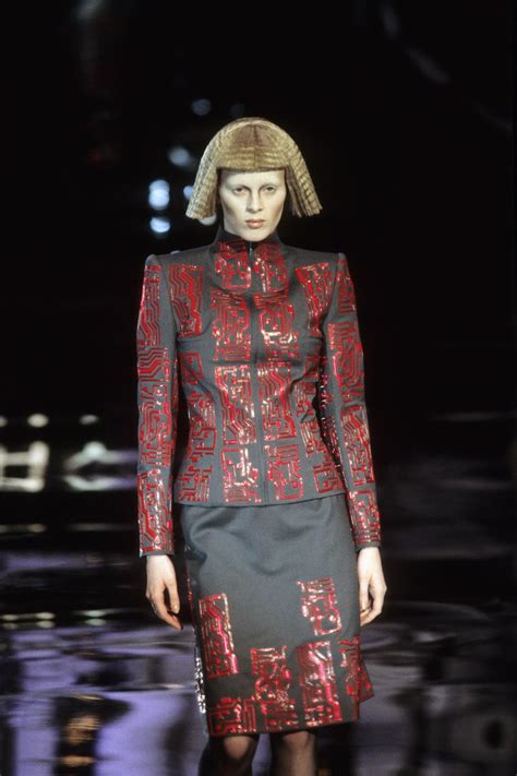 mcqueen for givenchy 1999|givenchy model collection.